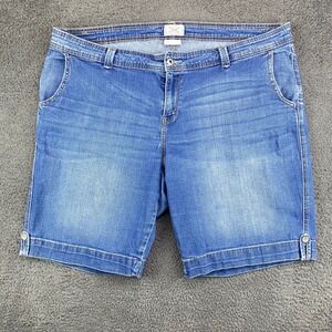 Levi's 542 Bermuda Denim Shorts Womens 22W‎ Plus Size Blue Jeans
